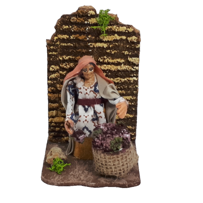 SIGNORA CON UVA IN MOVIMENTO CM 7